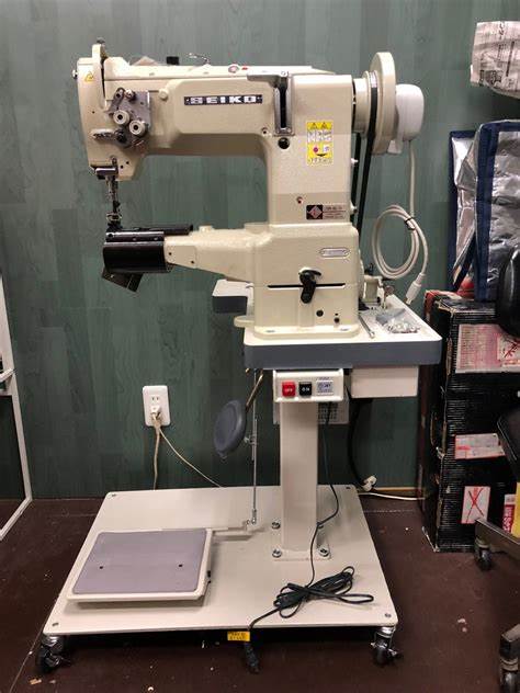 Seiko LCWN-8BL High speed, Cylinder bed, Large Vertical axis hook, Compound feed Compound feed and walking foot, Reverse stitch, Lockstitch machine