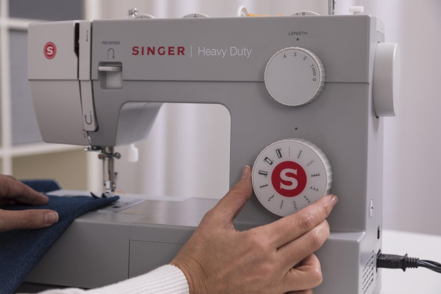 Singer SGM-4411 Mechanical Sewing Machine (Heavy Duty) - My Sewing Mall